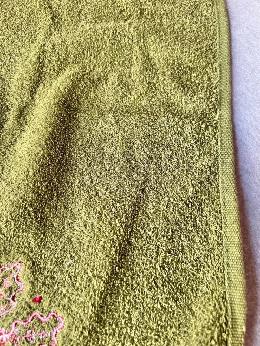 Casual Home Hand Towels Green Orange Embroidered Acorn Pumpkin Cotton Set of 2